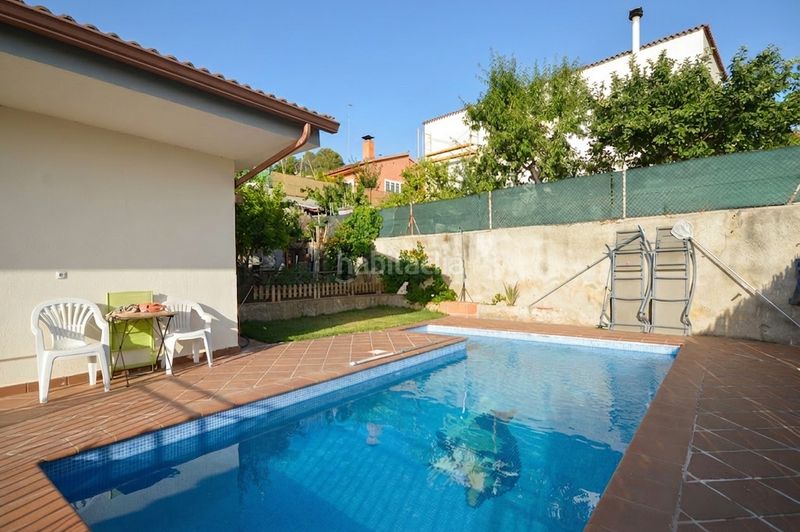 Foto 09b35ce1-c2ae-4ecf-a2f1-3d0b384d0baa. Casa amb calefacció piscina a Abrera