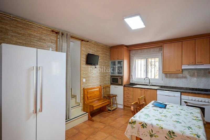 Foto 0b59e361-86ff-4027-90e4-e2f409e52b85. Casa amb calefacció piscina a Abrera