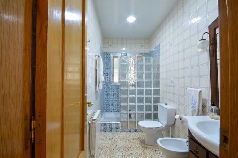 Foto bd275fed-5b48-4956-b829-85ec84b5c327. Casa amb calefacció piscina a Abrera