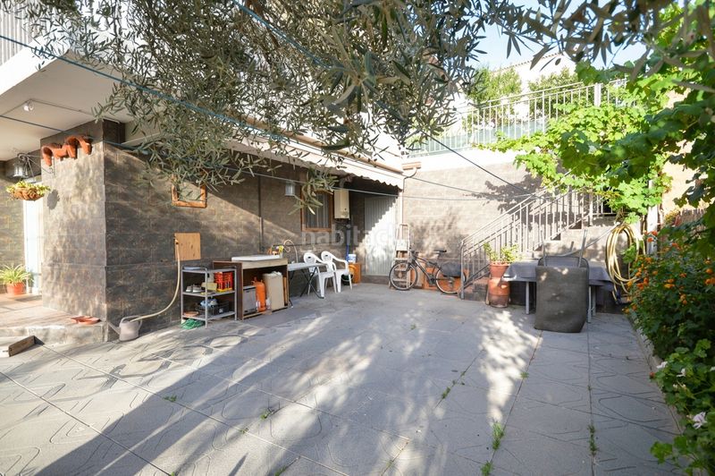 Foto f2c00eff-d489-4db0-8558-7061872fa110. Casa amb calefacció piscina a Abrera