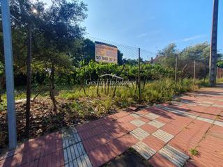Terreny residencial  Lluçanes. Parcela en venta en canovelles