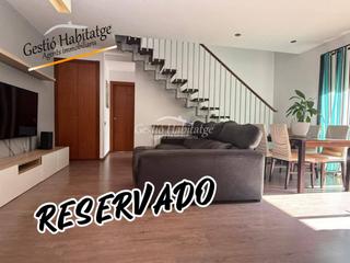 Dúplex a Estación-Manantiales. Duplex en venta en corró davall