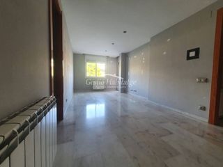 Rent Flat in Franqueses del Vallès (Les). Piso en alquiler en bellavista