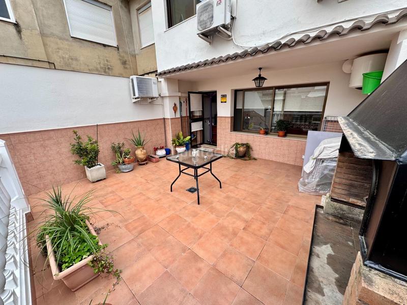 Foto 3bb5797c-d268-47de-ac9b-b19a5c4d421c. Casa con riscaldamento parcheggio piscina in Silla