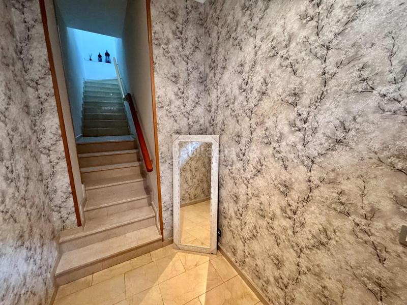 Foto 45d9ab6e-de9e-4bf5-8137-95c091e3a410. Casa con riscaldamento parcheggio piscina in Silla