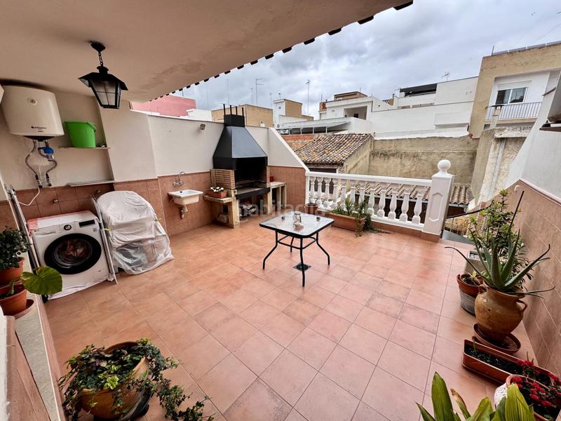 Foto 4f29e77a-71e4-4036-bbb6-87f62c96d442. Casa con riscaldamento parcheggio piscina in Silla