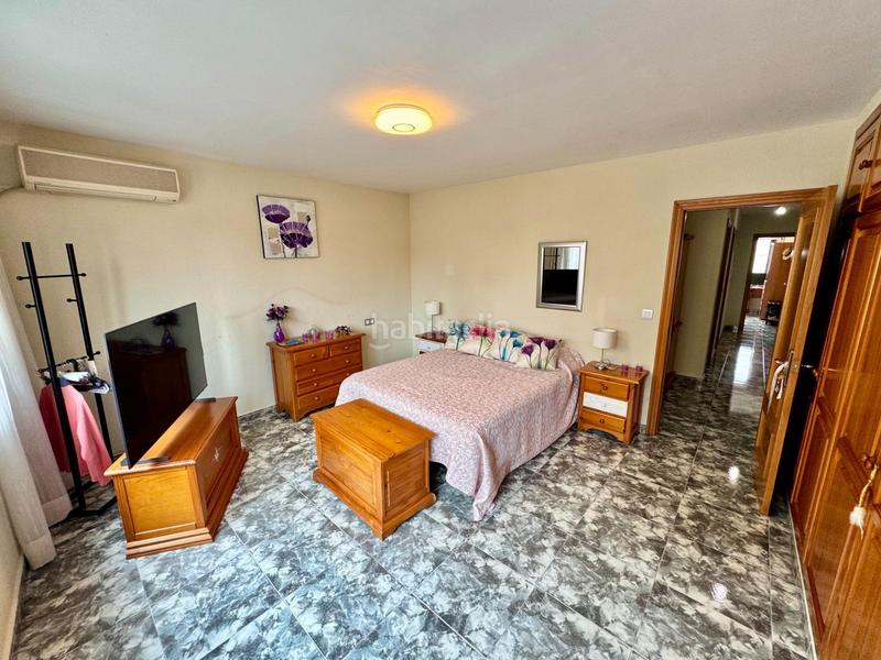 Foto 52952698-2353-4312-899b-fcf8510b027a. Casa con riscaldamento parcheggio piscina in Silla