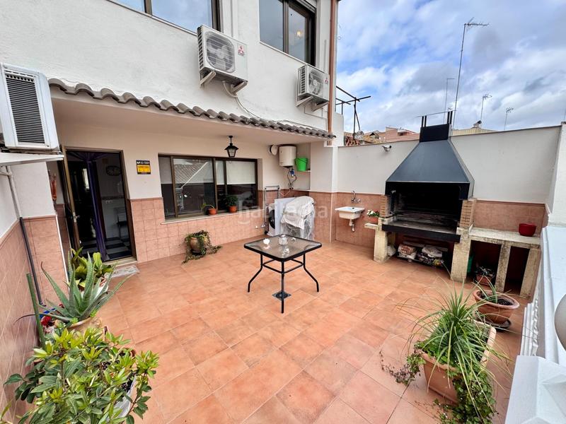 Foto 6f7d5803-11f3-430b-beff-97499d6dff05. Casa con riscaldamento parcheggio piscina in Silla