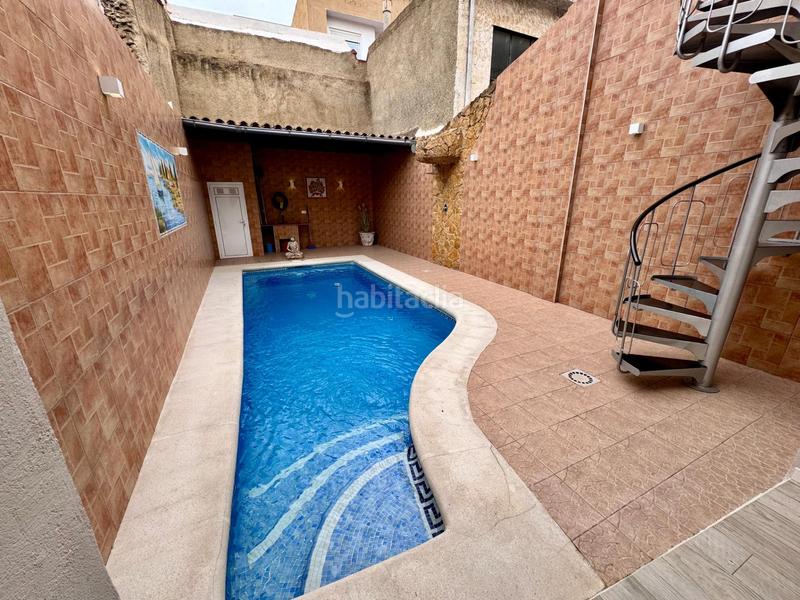 Foto c2767527-5422-4602-a67f-e5fd9f293598. Casa con riscaldamento parcheggio piscina in Silla