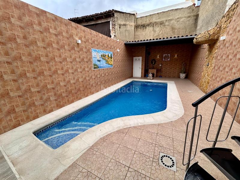 Foto fdd87f16-a617-4f8f-b227-7e00dc039cb1. Casa con riscaldamento parcheggio piscina in Silla