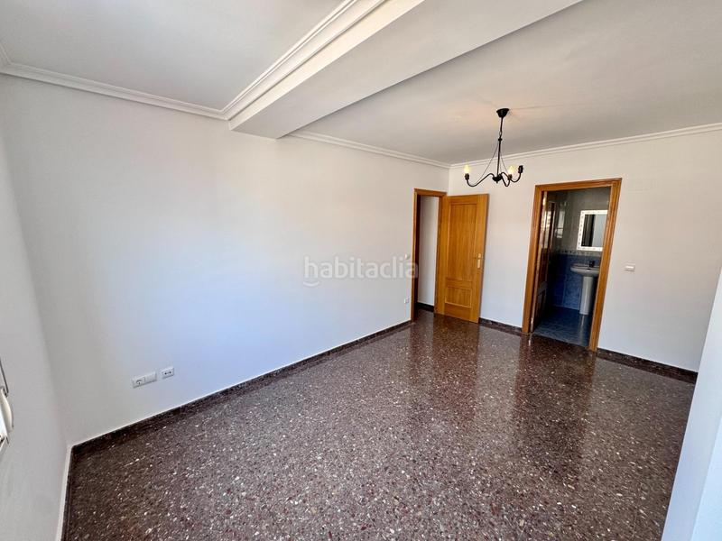 Foto 1e09773b-2200-460c-9c8e-762ee499cf31. Penthouse with pool in Plaza Xúquer Paiporta