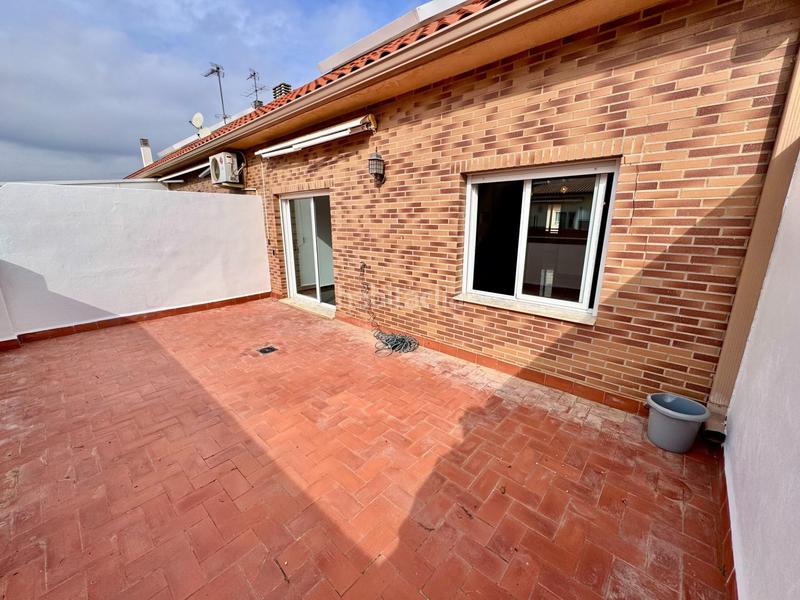 Foto 1f250dbf-a331-48d0-a637-ca33185d14c1. Penthouse with pool in Plaza Xúquer Paiporta