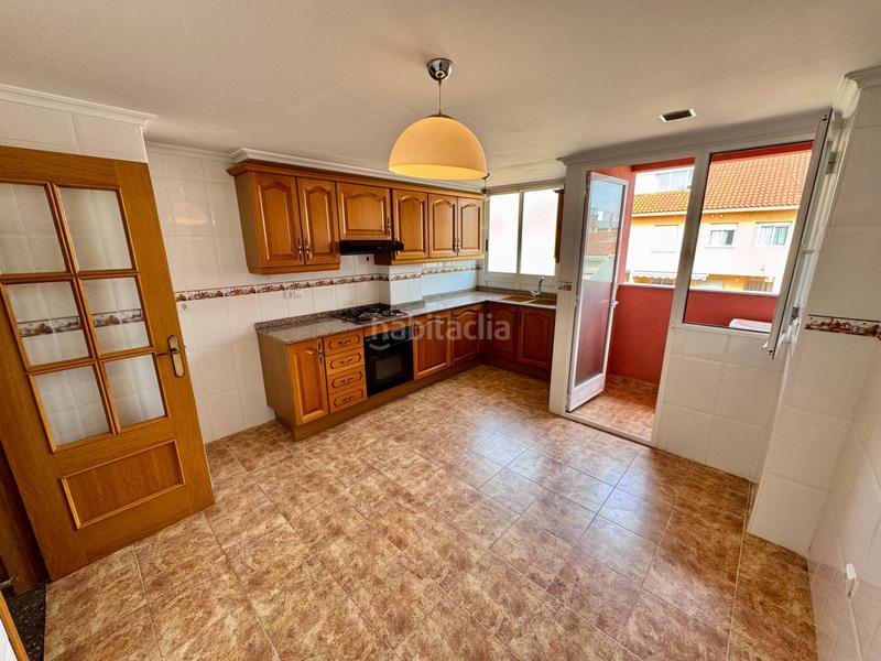 Foto 600b7c28-fa54-485a-bf7a-894544565c1f. Penthouse with pool in Plaza Xúquer Paiporta