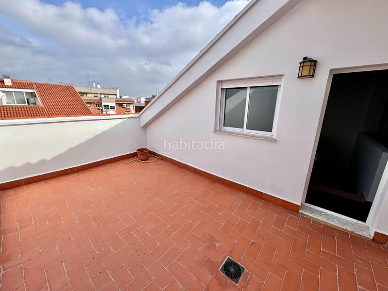 Foto 7d70e4ae-5810-4d2b-bd7f-e44c95972a79. Penthouse with pool in Plaza Xúquer Paiporta