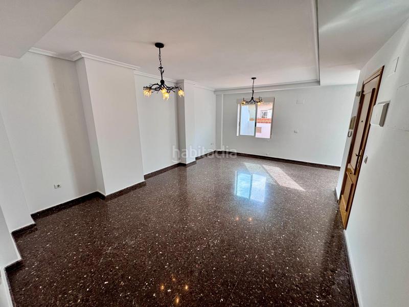 Foto c54ebd01-63c0-4fa0-8315-99584529a9c9. Penthouse with pool in Plaza Xúquer Paiporta