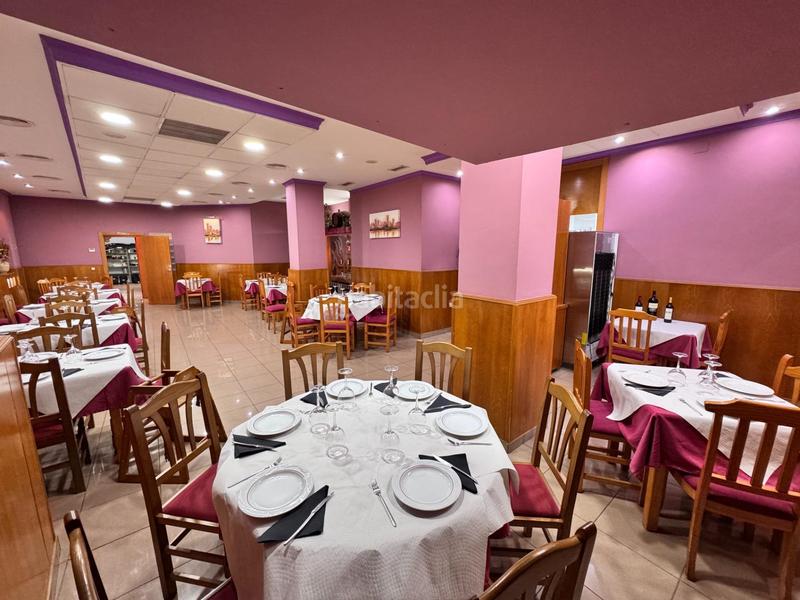 Foto 23edf093-23fb-47bc-a6ae-b4ef35c9e206. Traspaso local comercial se vende local comercial de restaurantepizzería en Silla