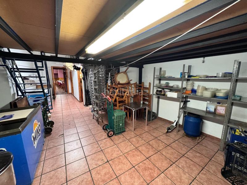 Foto 82c24df3-c607-499d-befd-2ac2ded97b41. Traspaso local comercial se vende local comercial de restaurantepizzería en Silla