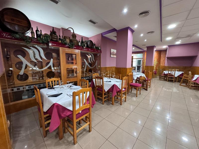 Foto a1eb8b05-6a24-4e23-ae15-c615b71a10f1. Traspaso local comercial se vende local comercial de restaurantepizzería en Silla