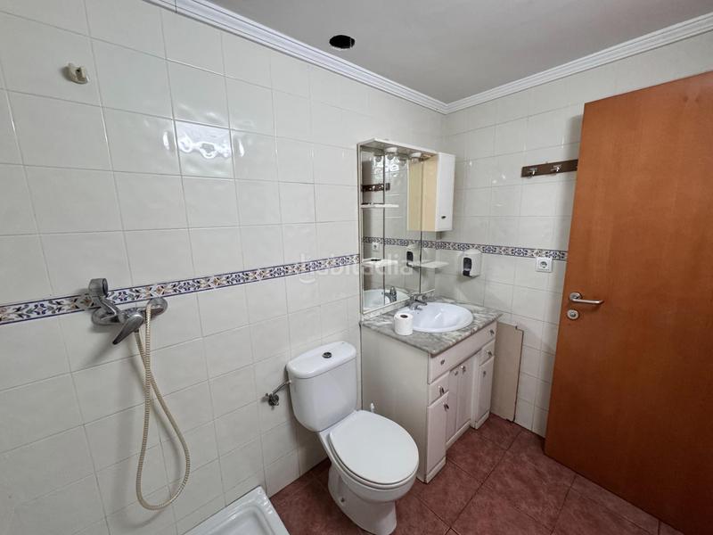 Foto 902dffc9-83d8-407c-bf81-653fd237b4bc. Trapasso locale commerciale in Silla