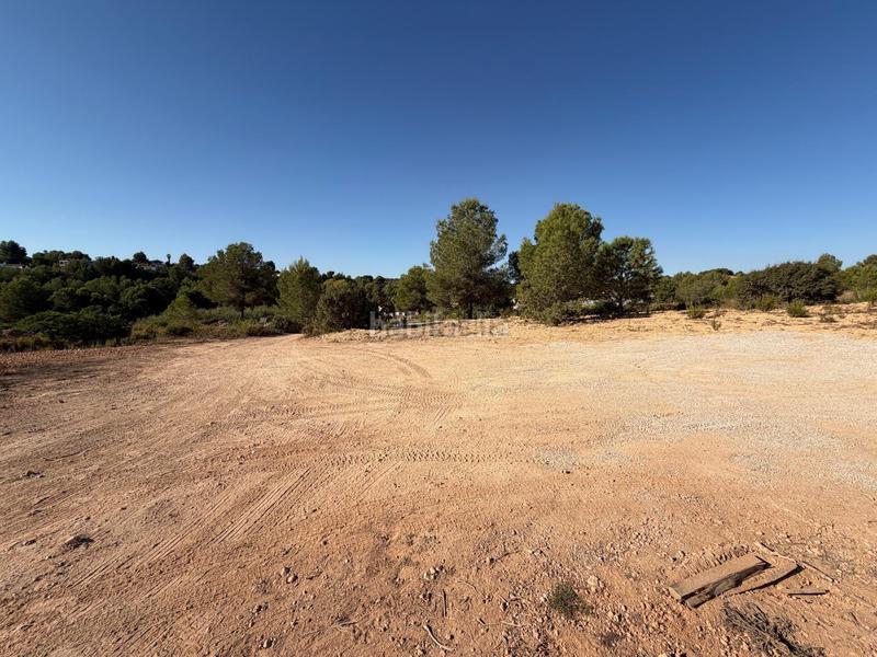 Foto f07fe9d3-08c9-4394-b7bd-3efdf5583269. Terreno residencial en urbanizacion bosque 398 parcelas urbanas en venta en urb. El Bosque , valencia en Chiva
