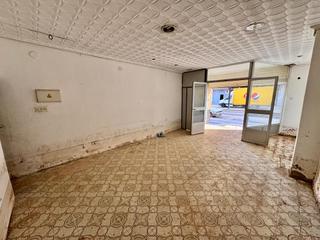 Locale commerciale  Llevant. Local comercial en venta en calle llevant, beniparrell