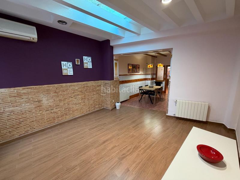 Foto de3ef8aa-3f44-48c6-ba87-2a478e30b3f4. Maison avec chauffage dans Silla