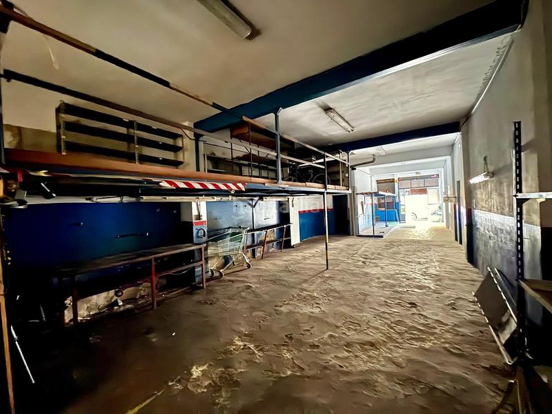 Foto 112999a0-ed9d-469d-a898-f30bf3f4eac4. Geschäftsraum in avenida pais valencia 8 in Silla