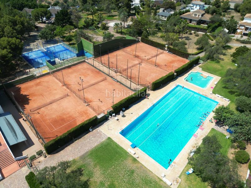 Foto 4a0c11fd-475a-43d5-a3d1-ac2f19d40e41. Xalet amb aparcament piscina a Monte Real Torrent