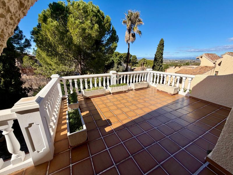Foto aff3e1ba-0bb1-4019-9547-6186d4e3f569. Xalet amb aparcament piscina a Monte Real Torrent