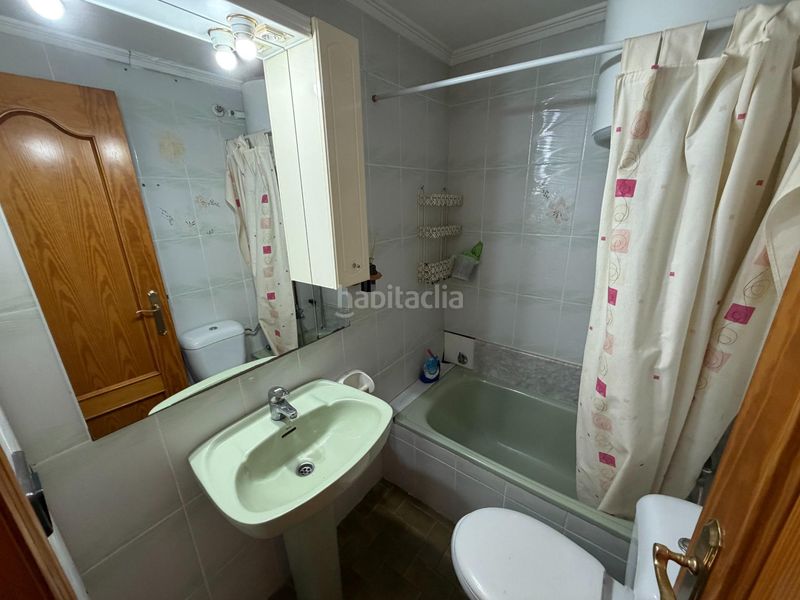 Foto f403bc02-03e7-49ce-a39c-91bd62ed57cb. Pis a Silla