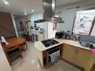 Etagenwohnung  Calle sant vicent. Piso amplio en el centro de silla con plaza de garaje y trastero