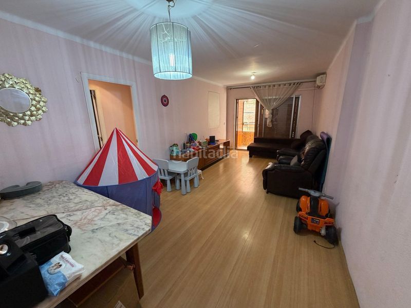 Foto b2e4deab-8c36-47b7-a465-52b9cc75bd32. Flat with parking in Silla