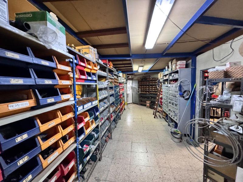 Foto 73d3f277-f055-4ec0-b622-adb06f35a38d. Local comercial a Silla