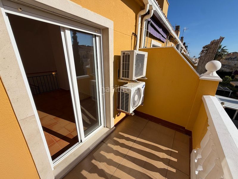 Foto 783ee259-c9b2-48ff-9c51-3f03c42eade7. Casa adossada a Centro Urbano Dénia