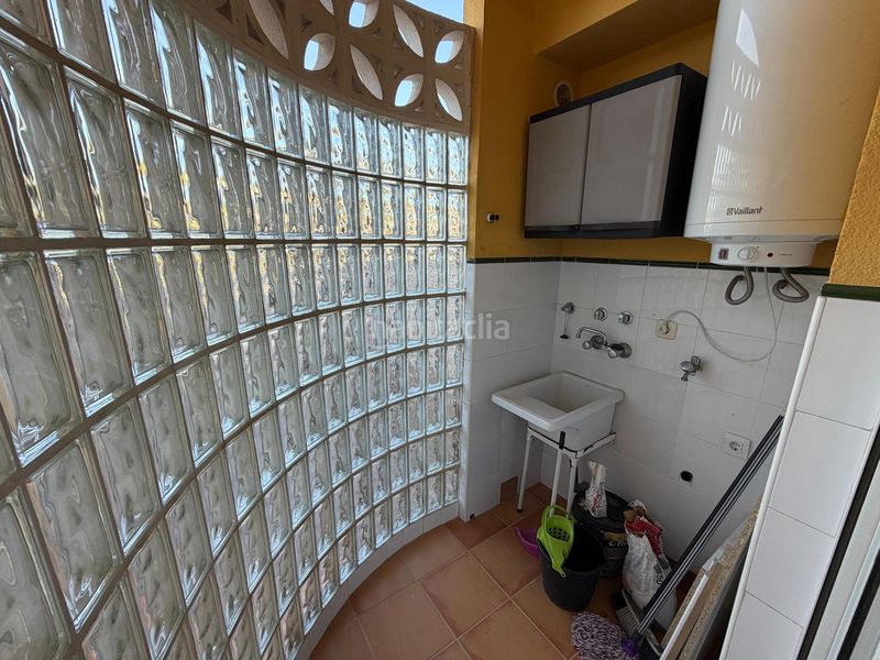 Foto b041533e-1f27-4f7b-bb7d-7775b92b611a. Casa adossada a Centro Urbano Dénia