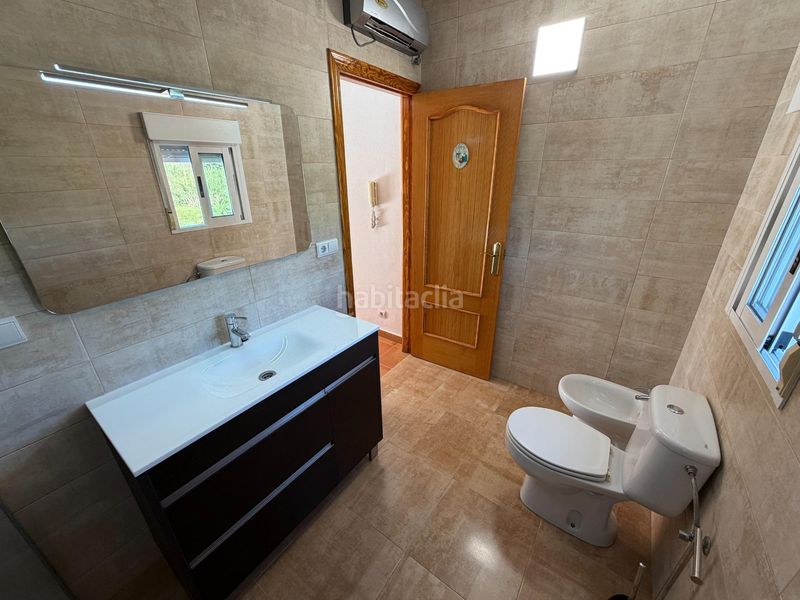 Foto e16b90b3-4cc4-4675-b080-840b19b946c8. Casa adossada a Centro Urbano Dénia