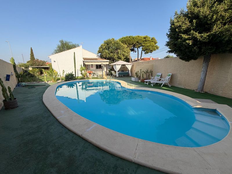 Foto b4623444-0f53-48f8-8d33-5ae15743bf46. Xalet amb aparcament piscina a Corralet-Bonanza-Tres Rutas Náquera