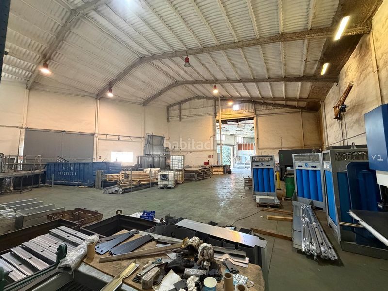 Foto 5fc51625-e599-49b2-aee9-56c8d7f66278. Nau industrial a Beniparrell