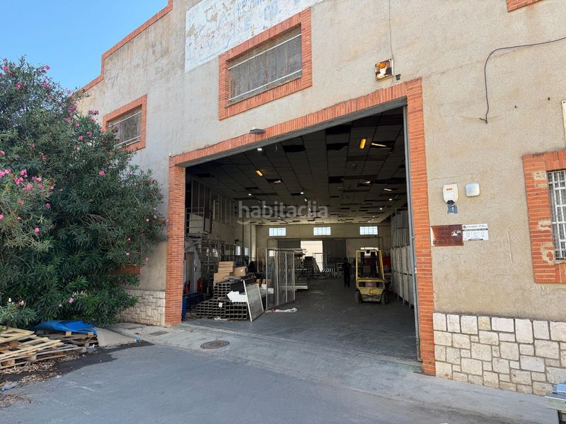 Foto 9731d4ad-07f3-4e26-a883-f95c34713f16. Nau industrial a Beniparrell