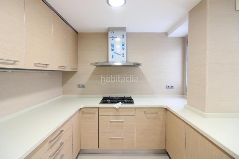 Foto 1086a3a7-0b79-477c-b0a9-56fae2627244. Appartement avec chauffage parking dans Barrio de Campanar Valencia