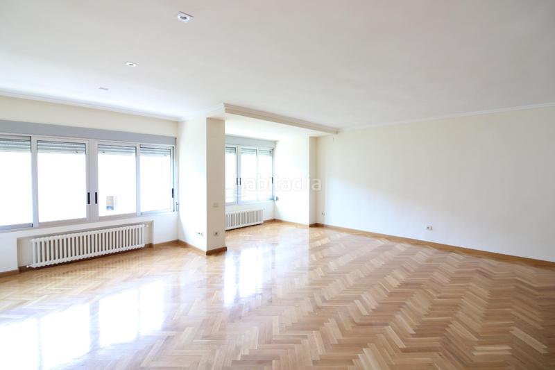 Foto 8634bf8e-71ad-499b-8049-1a66644e3be1. Appartement avec chauffage parking dans Barrio de Campanar Valencia