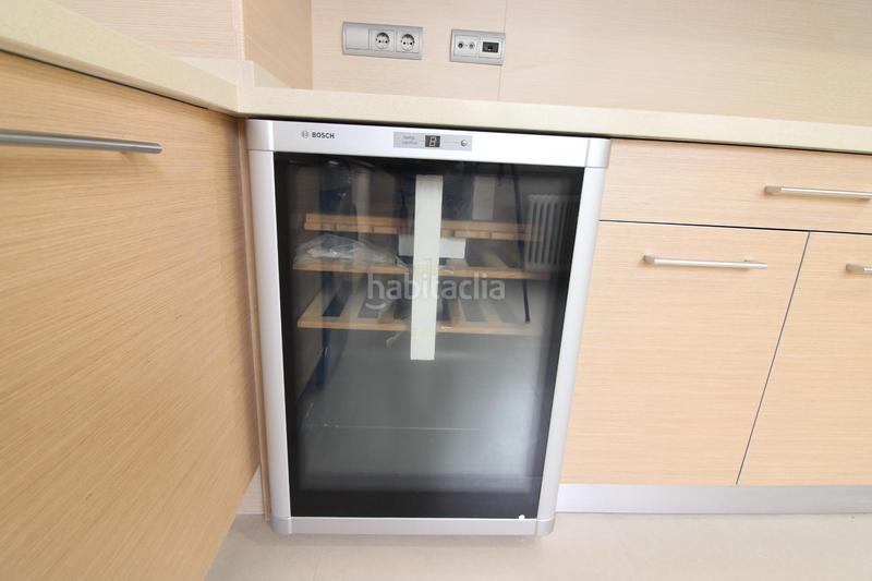 Foto b2e9f895-bd87-48b7-8519-aaba79b9df80. Appartement avec chauffage parking dans Barrio de Campanar Valencia