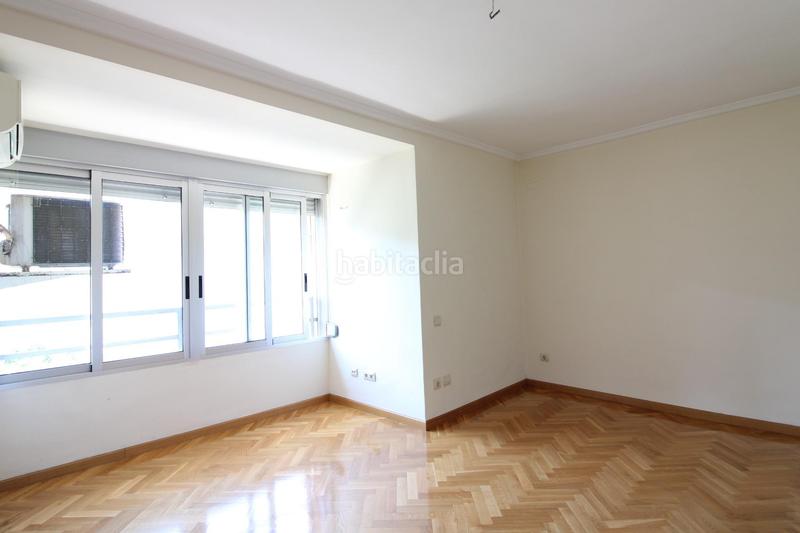 Foto cb8a2a5c-efed-42d1-b03f-a73656e69ce1. Appartement avec chauffage parking dans Barrio de Campanar Valencia