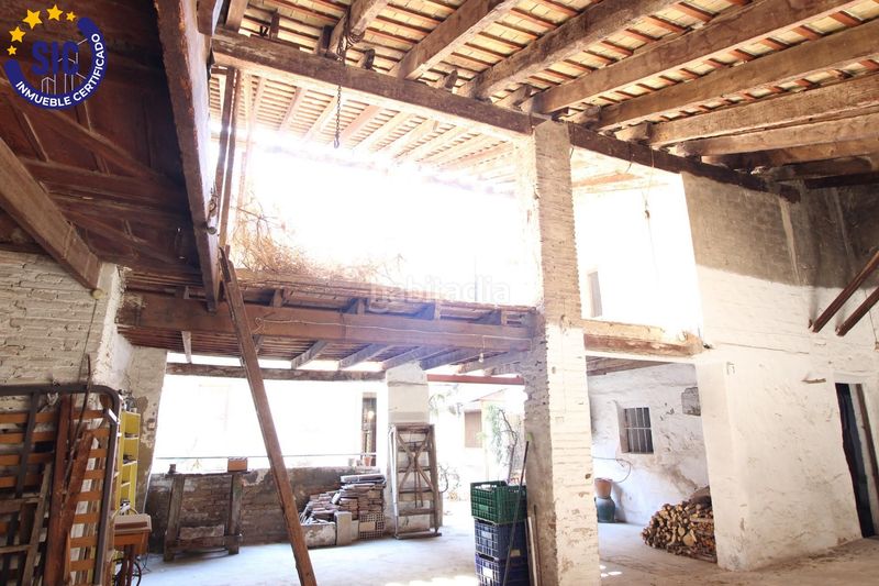 Foto accbe75e-bfe1-4f52-91c7-be2629ec18e3. Casa amb aparcament a Barrio de Campanar Valencia