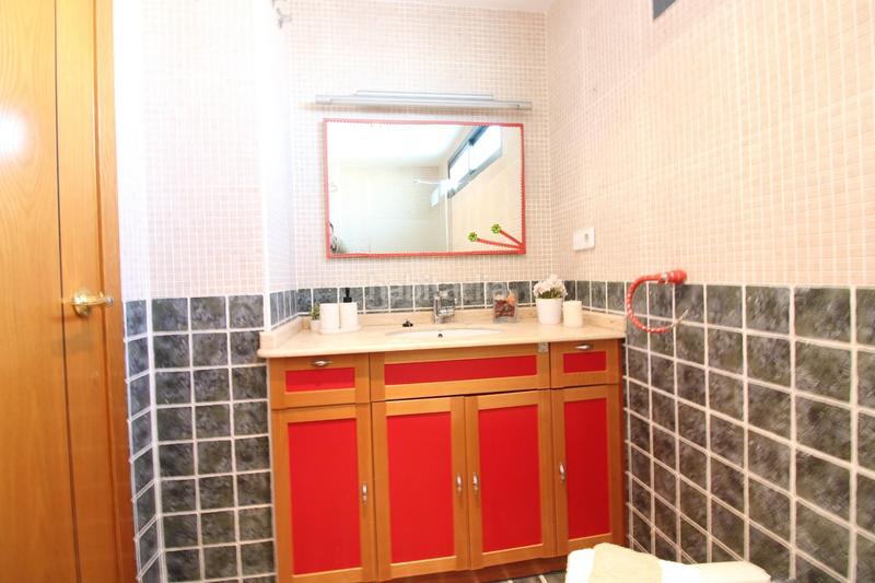 Foto 5924cd3c-26cd-4bed-b0f5-97f3f0cc4bfb. Dúplex amb aparcament piscina a Nou Campanar Valencia