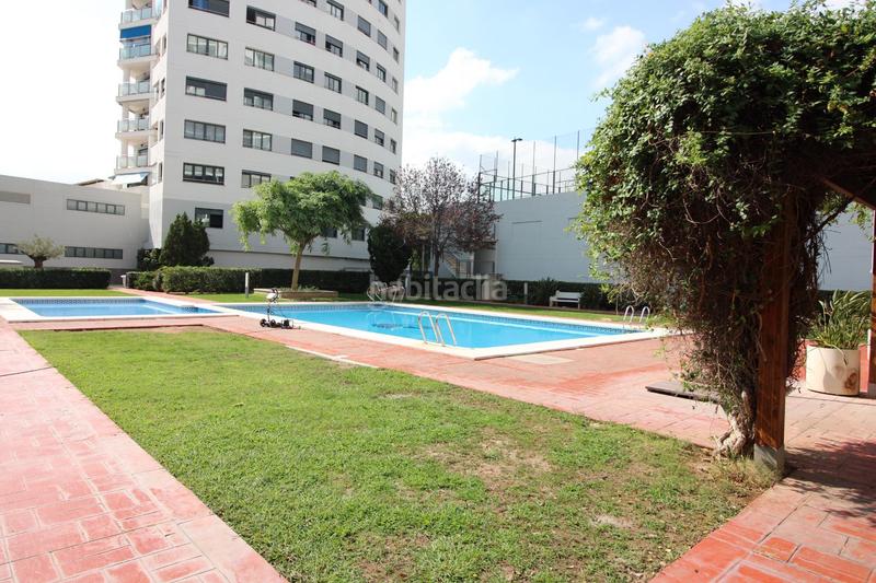 Foto 727a0433-ca37-4c66-aecd-5efc90478867. Dúplex amb aparcament piscina a Nou Campanar Valencia