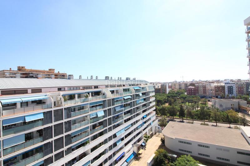 Foto f8c8d97f-74cb-4580-bc73-74b216892806. Dúplex amb aparcament piscina a Nou Campanar Valencia