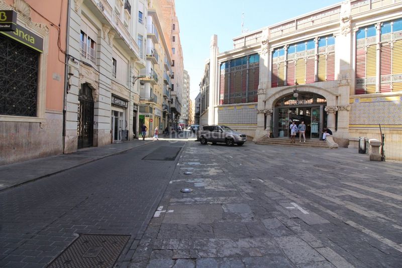 Foto 55058eb3-3c6e-42f8-8a6c-bcd61af1de98. Pis a calle ramilletes 8 a El Mercat Valencia