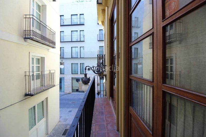 Foto e9cdf80f-bbab-41b6-8fc3-2d7120cff893. Pis a calle ramilletes 8 a El Mercat Valencia
