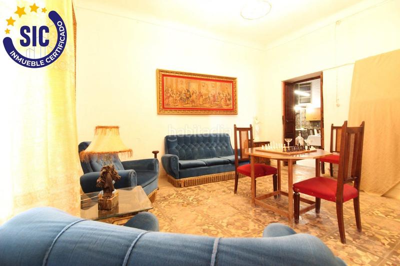 Foto 0cd4ba01-21e2-410a-a1e7-716f1e168a78. Casa con parcheggio in Sant Pau Valencia